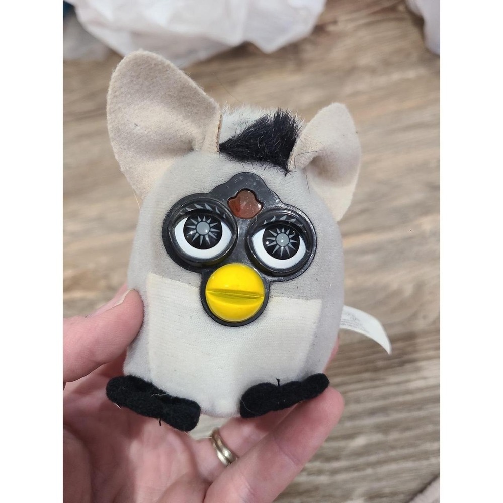 2000 McDonald's Happy Meal Furby plush